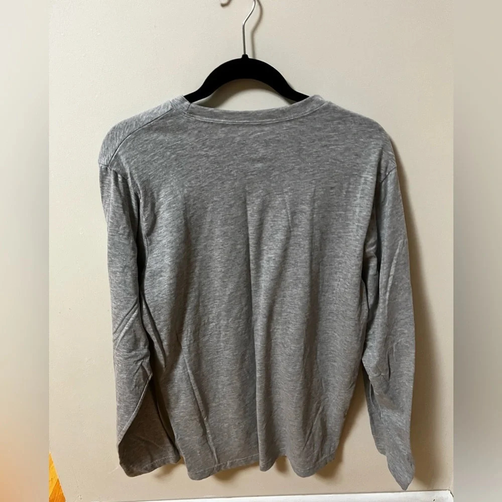 Charles River Apparel Basic Long Sleeve T-Shirt- Gray- Men’s Size Medium - Picture 2 of 3